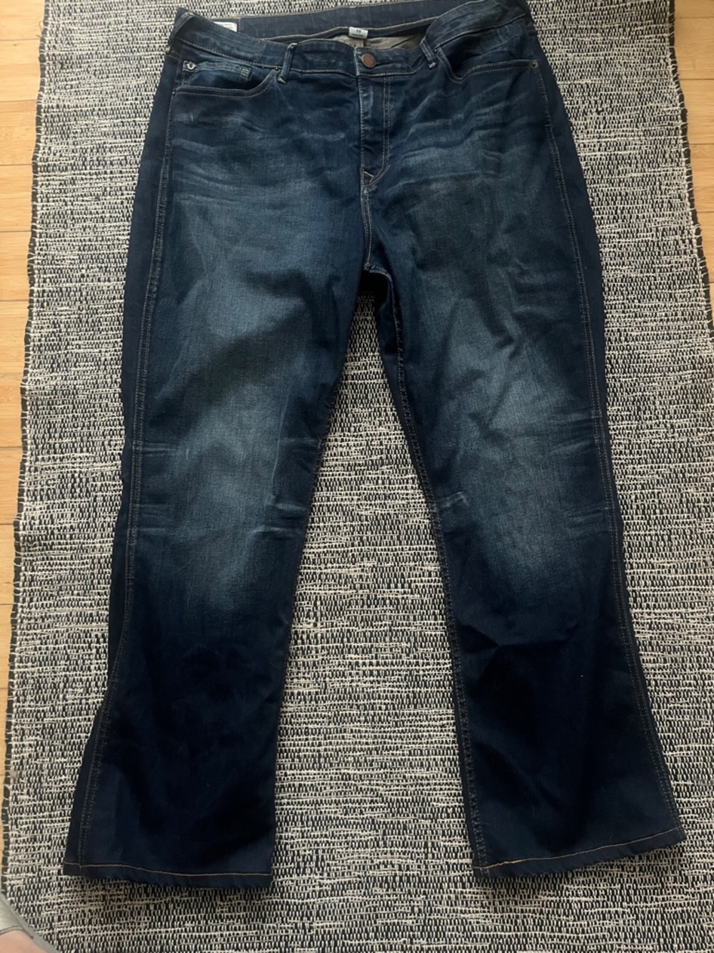Becca Mid Rise Bootcut Jeans - True Religion